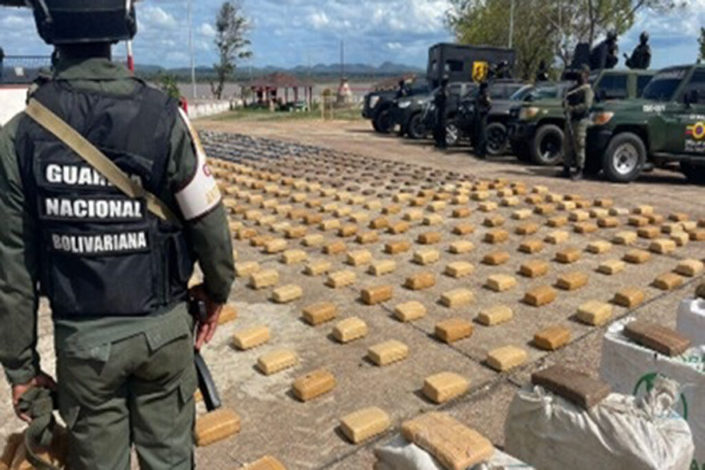 They seized 2,144 marijuana panels in the Orinoco