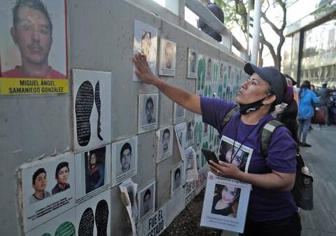 They will insist that the roundabout of La Palma be named "of the disappeared"