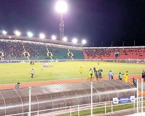 Universitario-Oriente Petrolero (1-0): minute by minute