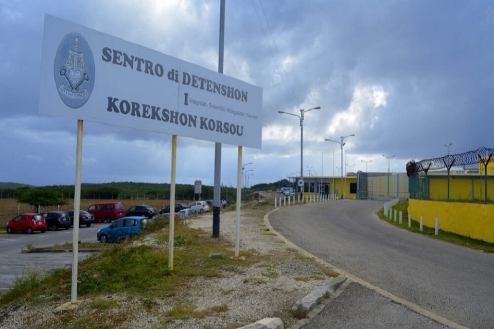 Venezuelan migrants detained in Curaçao protested with a hunger strike