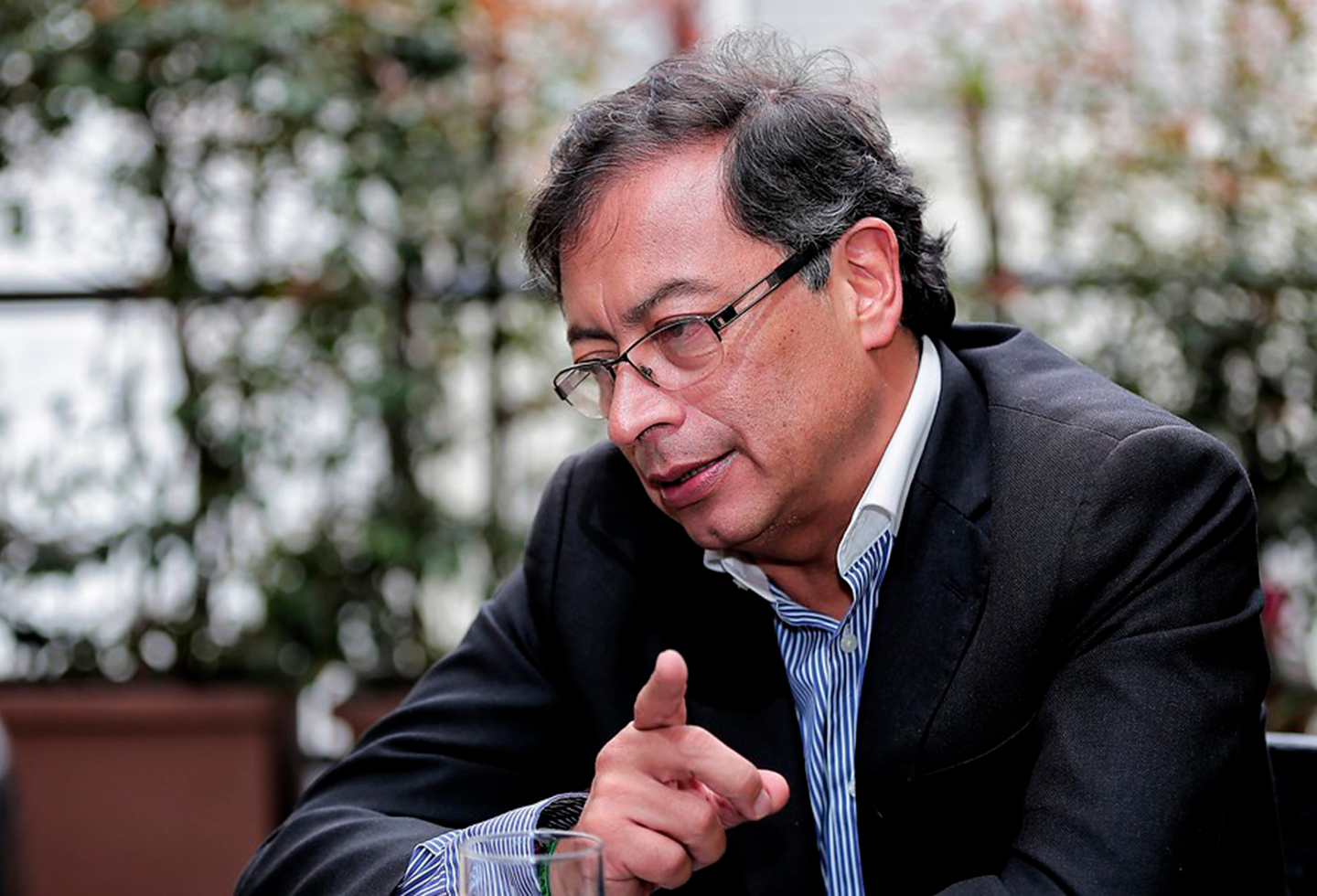We do not accept the support of criminal gangs: Gustavo Petro's campaign