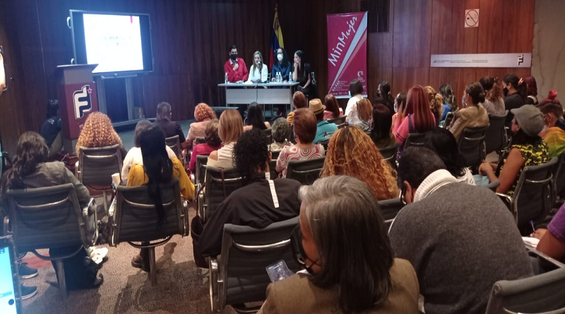 Working women's forum addresses the boost of Venezuelan women in the country's economy