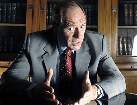 Zaffaroni expressed alarm at "the institutional decline of the country"