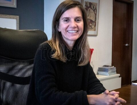 "There must be a law that solves the problem of those who will not be able to retire"