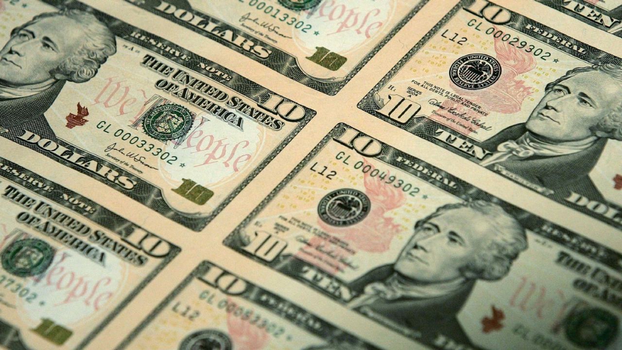 Dollar today: how much is the foreign currency trading for this Sunday, June 26