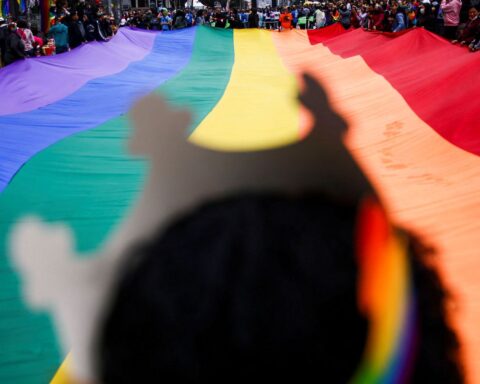 After two years, the São Paulo LGBT+ Pride Parade returns to Paulista