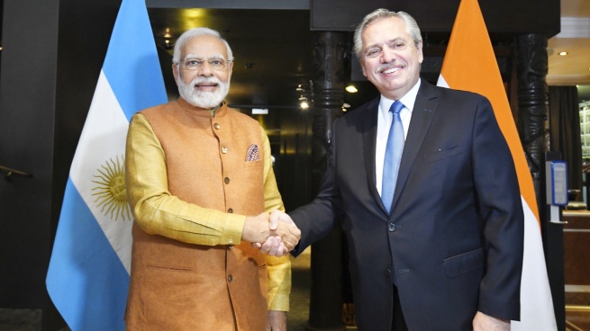 Alberto Fernández meets in Germany with Narendra Modi, President of India