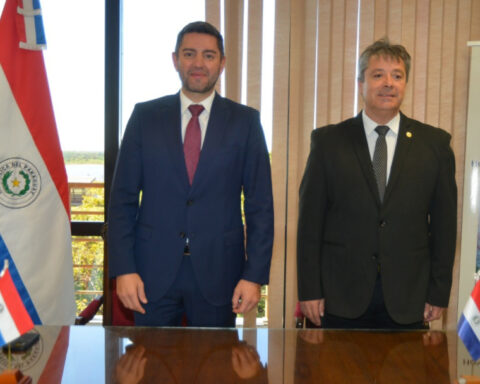 Alliana hands over the presidency of Carlos María López