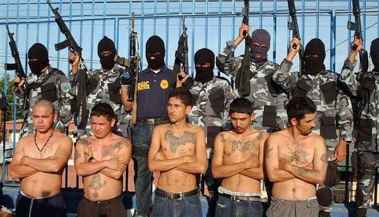 Almost 42,000 detainees in El Salvador during "war" against the gangs