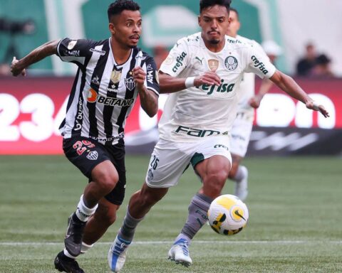 Brazilian: Verdão and Galo tie and Corinthians takes the lead