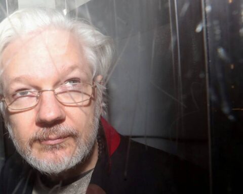 Julian Assange. Foto: Indian Express.