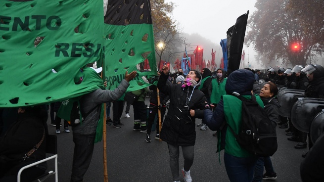 Camp in Retiro to ask businessmen to "lower prices"