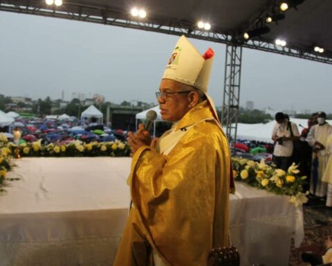 Católicos celebran Día de Corpus Christi con llamado de solidaridad