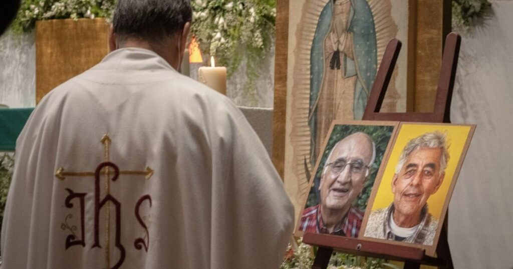 Chihuahua authorities find the bodies of the Jesuit fathers