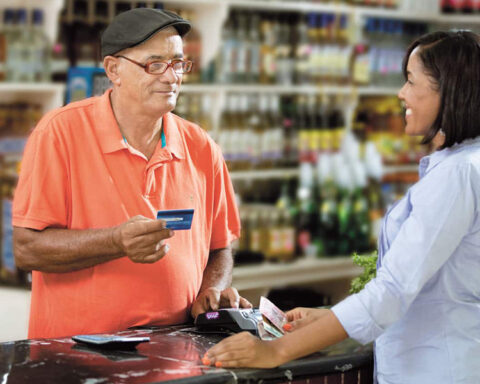 Colmados are in the DR the type of business with the most sub-agents