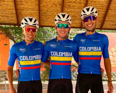 Colombia gets gold, silver and bronze in road cycling at the Bolivarian Games