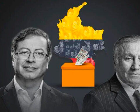 Colombia waits for its new president, Petro or Hernández?