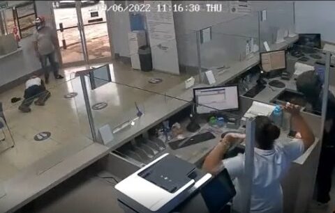 Delincuentes roban más de medio millón de córdobas en una sucursal de Disnorte-Dissur. Foto: Captura de pantalla