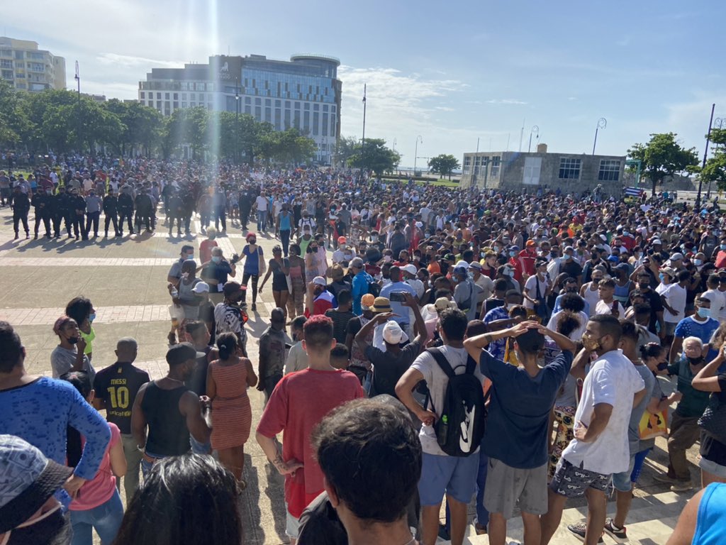 Protestas en La Habana, el domingo 11 de julio de 2021. Foto: @reuterssarah / Twitter / Archivo.