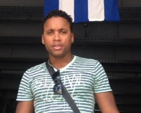 denis solis, MSI, Serbia, cubano