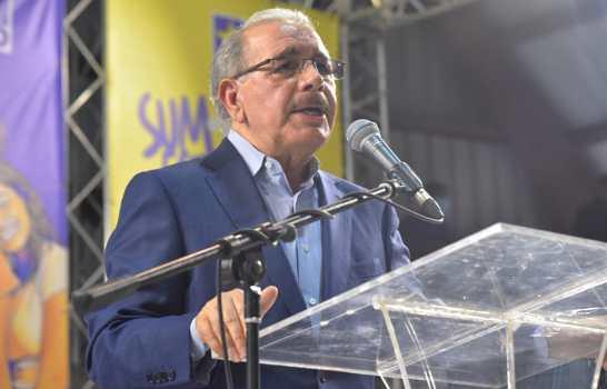 Danilo Medina asks for reflection on violence