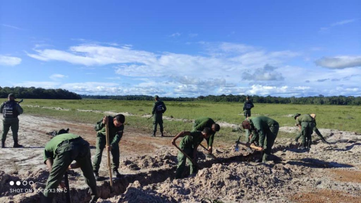 FANB disables illegal runway Tancol in Amazonas