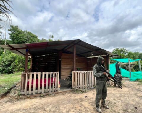 FANB dismantled 10 Tancol structures in Zulia