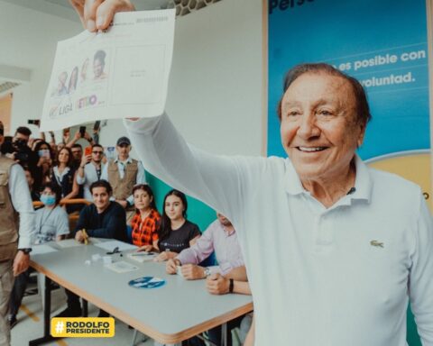 “First you have to win”: Rodolfo Hernández after voting in Bucaramanga