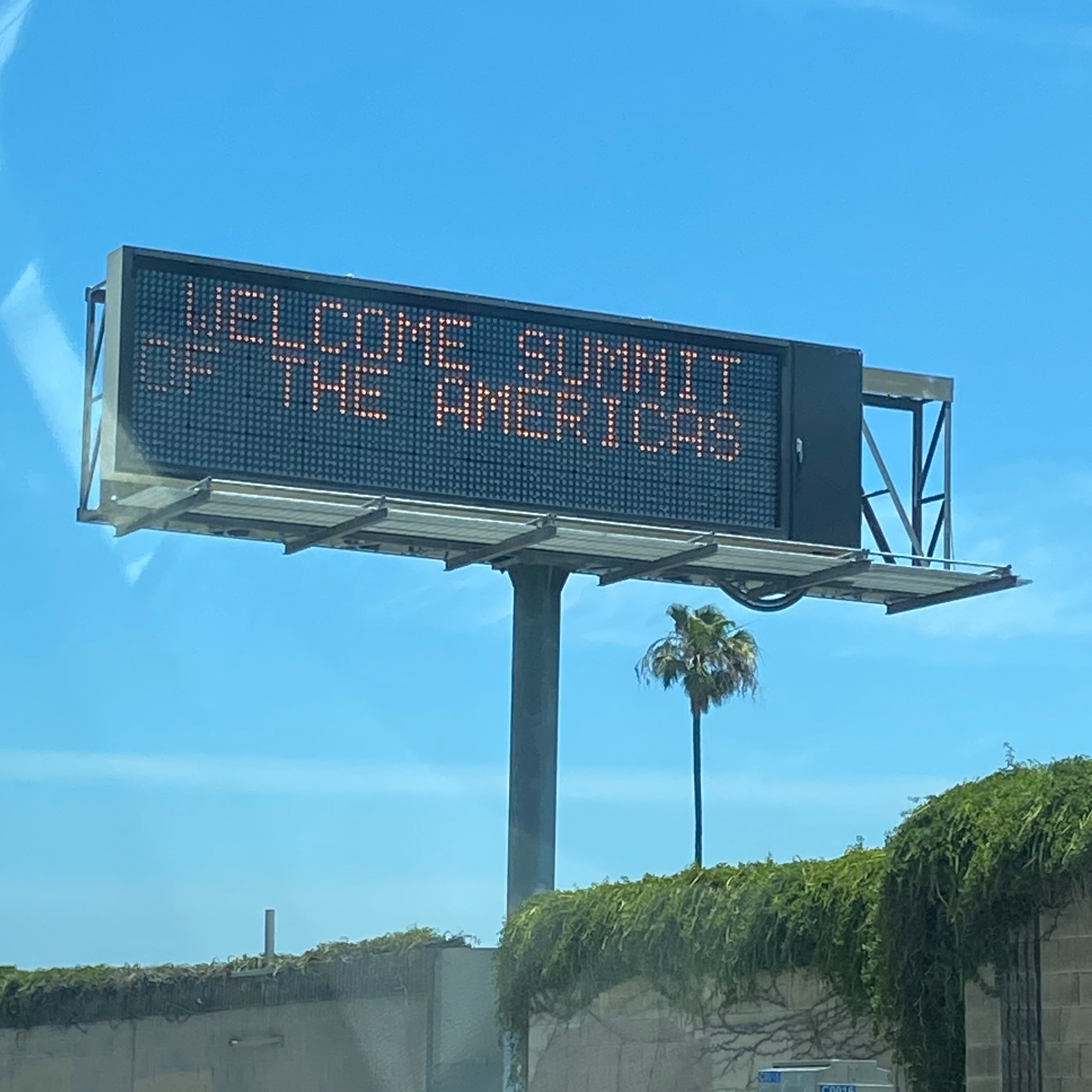 Anuncio de la Cumbre de las Américas, en Los Ángeles. Foto: twitter.com/WHAAsstSecty