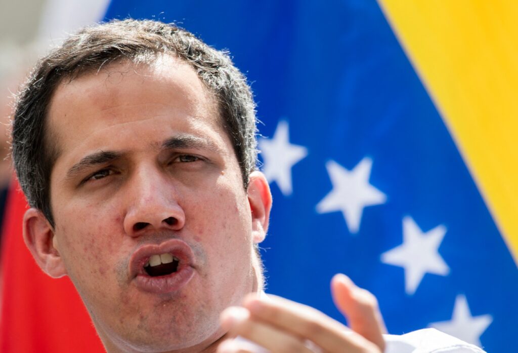 Guaidó asks Petro to accompany Venezuela's fight for democracy