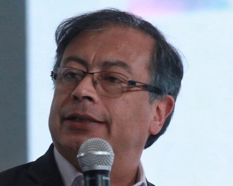 Gustavo Petro makes first rapprochement with the Venezuelan government