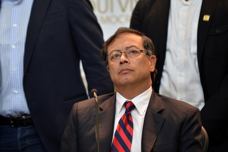 Gustavo Petro's identity card published after controversy over his place of birth