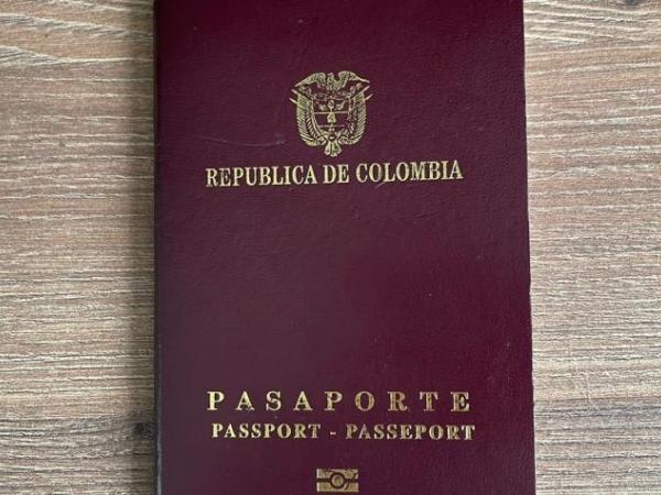 How to get a passport in Colombia?