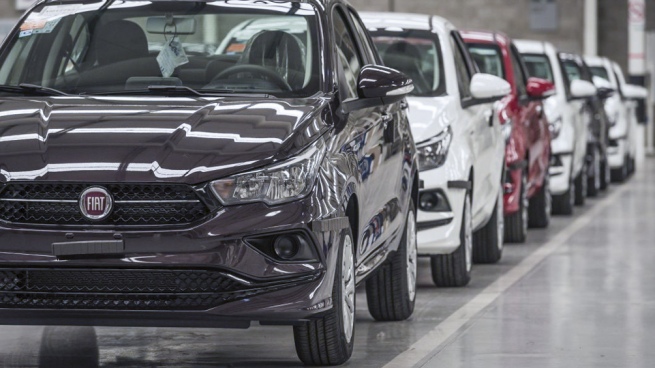 In May, the pledge credit for zero kilometer cars increased by 44.3%