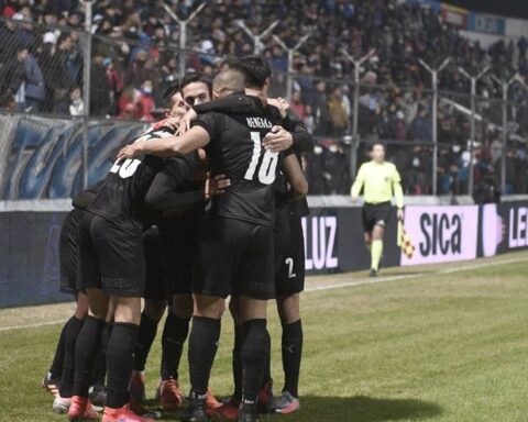 Independiente defeats Atlético Tucumán