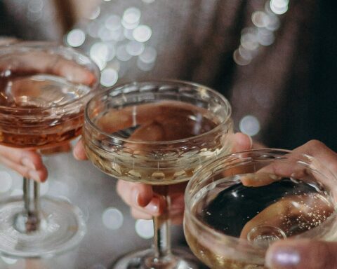 Influencer Ashley Ordoñez suffered a serious accident due to a drink with fire