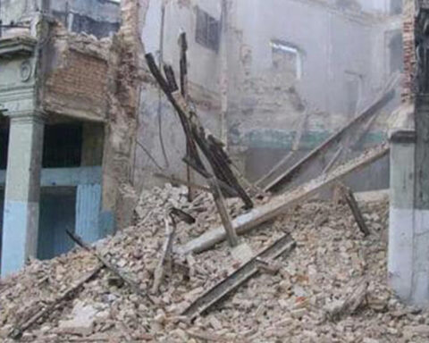 Intense rains leave nearly 300 landslides in western Cuba