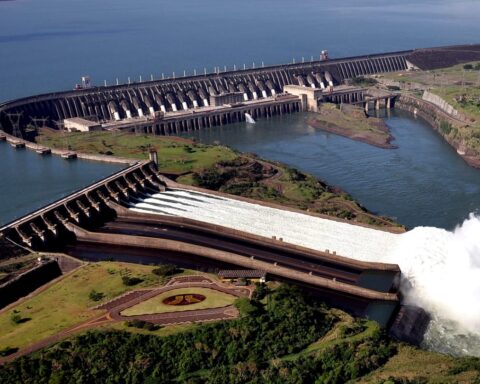 Itaipu plans to restore forested areas of the binational