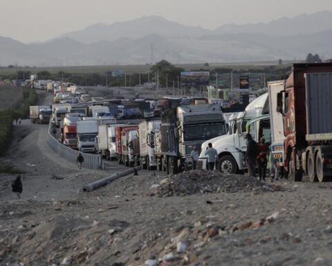 Javier Marchese, heavy load representative: "No food will enter Lima on Monday"