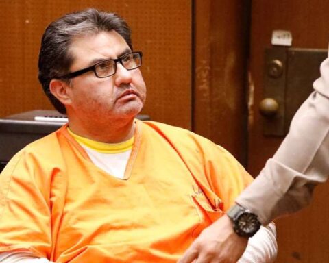 La Luz del Mundo: Church leader Naasón Joaquín García pleads guilty to sexual abuse in the United States