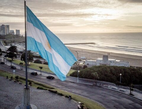 Leaders left their greetings and highlighted the figure of Manuel Belgrano