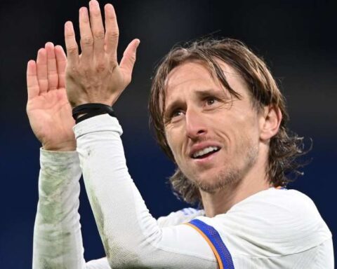 Luka Modric renews for one more season with Real Madrid