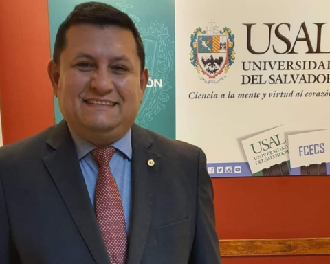 Luqueño councilor sounds to replace Kanazawa