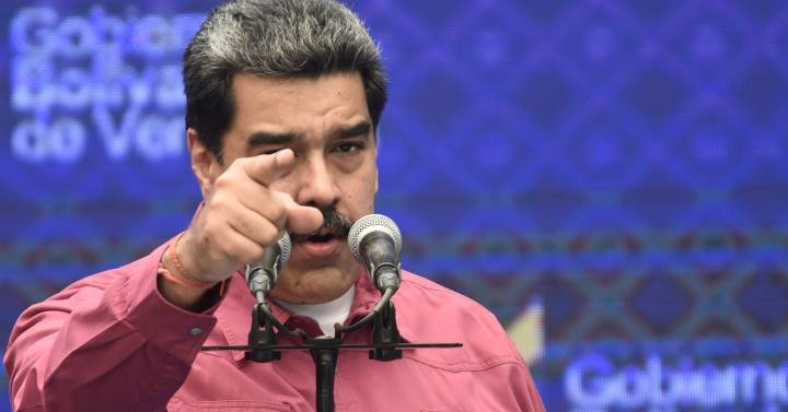 Maduro confirms talk of peace, relations and borders with Petro