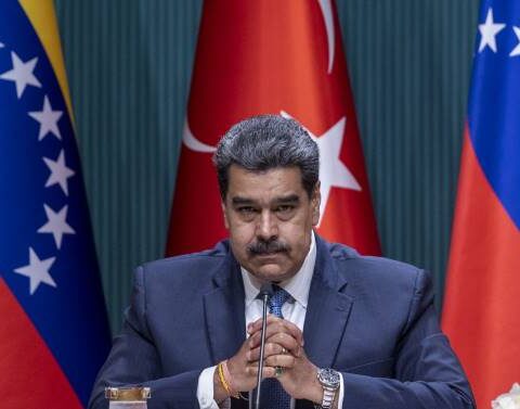 Maduro hopes to start 'positive relations' with the next Colombian government