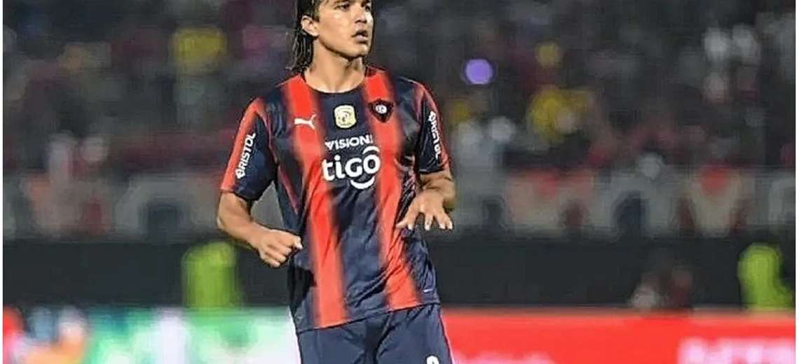 Marcelo Martins played the last ten minutes in Cerro Porteño's home loss against Palmeiras