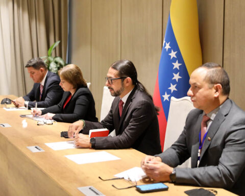 Ministers of Venezuela and Azerbaijan strengthen bilateral cooperation