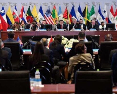More than 20 Nicaraguan opponents participate in the Summit of the Americas