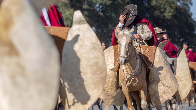 More than 7 thousand gauchos paraded in honor of Güemes, 201 years after his death