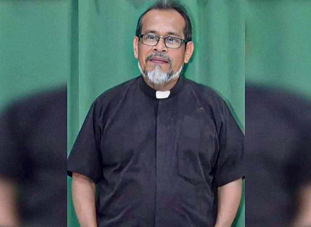 National Police arrests the priest Manuel Salvador García